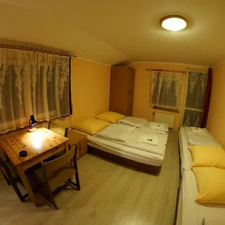 Na Przeleczy ファームステイ Poreba (Klodzko)